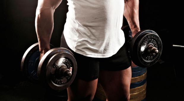 Упражнения с одной гантелей – экономичный и эффективный способ тренировок Упражнения с гантелями 6 кг для мужчин